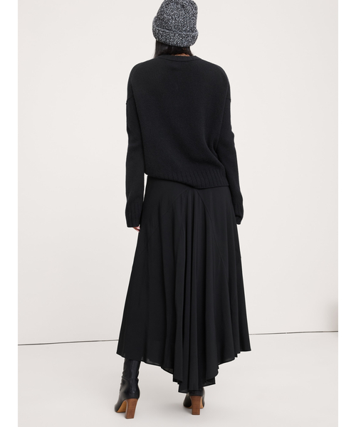 Banana Republic(バナナリパブリック)の「ドレープ ジョーゼット マキシスカート(スカート・レディース・ブラウン/ブラック・S/L/XS/M)」の5枚目の写真