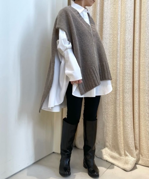 LE PHIL(ルフィル)の「◆Vネックニットジレ(ベスト・レディース・ブラウン/グレー/ブラック・F)」の7枚目の写真
