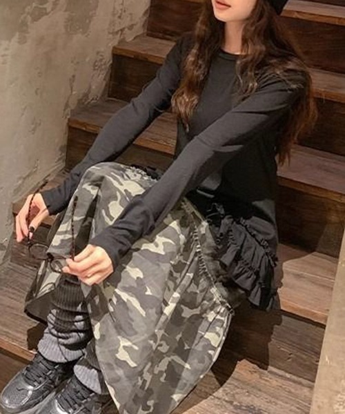 gossip!ロサンゼルス(ゴシップロサンゼルス)の「YUGA レース裾ケーキスカートトップス(Tシャツ/カットソー・レディース・ホワイト/ブラック・FREE)」の14枚目の写真