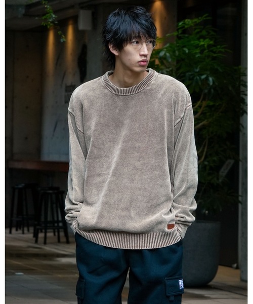 BILLABONG(ビラボン)の「BILLABONG メンズ GARAGE CREW NECK セーター 【2025年秋冬モデル】 @autumn /ビラボンレザーロゴワンポイントクルーネックニットセーター(ニット/セーター・メンズ・チャコールグレー/インディゴブルー/ブラウン・MEDIUM/LARGE/X-LARGE)」の16枚目の写真