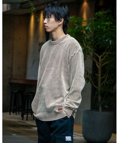 BILLABONG(ビラボン)の「BILLABONG メンズ GARAGE CREW NECK セーター 【2025年秋冬モデル】 @autumn /ビラボンレザーロゴワンポイントクルーネックニットセーター(ニット/セーター・メンズ・チャコールグレー/インディゴブルー/ブラウン・MEDIUM/LARGE/X-LARGE)」の17枚目の写真