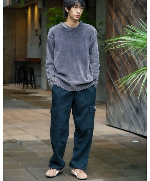 BILLABONG(ビラボン)の「BILLABONG メンズ GARAGE CREW NECK セーター 【2025年秋冬モデル】 @autumn /ビラボンレザーロゴワンポイントクルーネックニットセーター(ニット/セーター・メンズ・チャコールグレー/インディゴブルー/ブラウン・MEDIUM/LARGE/X-LARGE)」の5枚目の写真