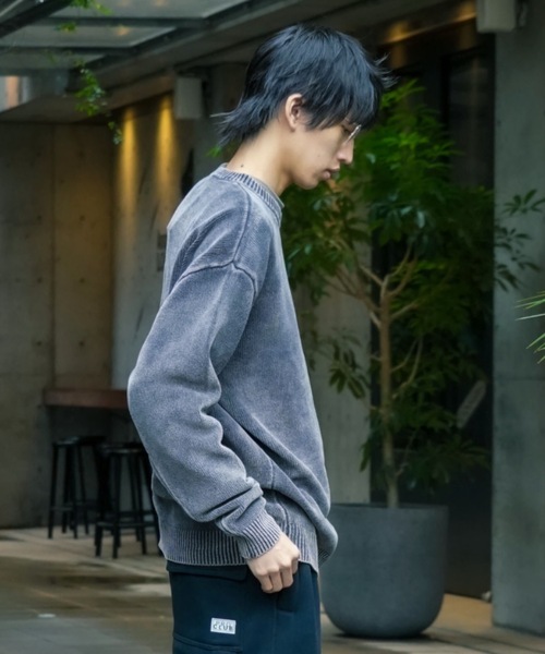 BILLABONG(ビラボン)の「BILLABONG メンズ GARAGE CREW NECK セーター 【2025年秋冬モデル】 @autumn /ビラボンレザーロゴワンポイントクルーネックニットセーター(ニット/セーター・メンズ・チャコールグレー/インディゴブルー/ブラウン・MEDIUM/LARGE/X-LARGE)」の8枚目の写真