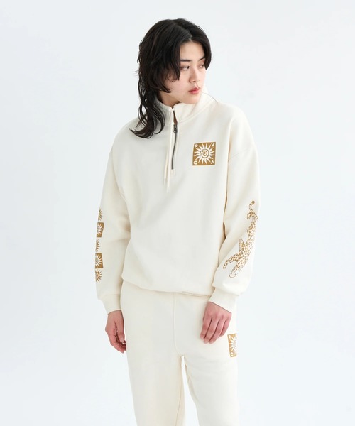 RVCA(ルーカ)の「RVCA レディース BAGGIE BF HALFZIP スウェットジャケット 【2025年秋冬モデル】 @autumn/ルーカハーフジップスウェットトレーナー(スウェット・レディース・ブラック/オフホワイト・SMALL/MEDIUM)」の2枚目の写真