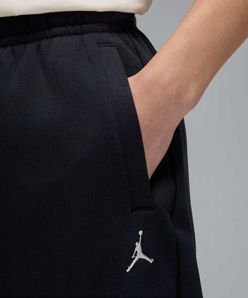 JORDAN BRAND（ジョーダンブランド）の「《セットアップ対応商品》ジョーダン ブルックリン フリース メンズ オーバーサイズド オープンヘム パンツ / Jordan Brooklyn Fleece Men's Oversized Open-Hem Pants IB7238-010 Black（スウェットパンツ・メンズ・ブラック・XL/S/2XL/L/M）」の15枚目の写真
