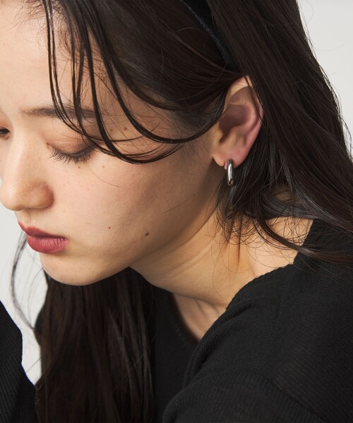 green label relaxing（グリーンレーベルリラクシング）の「【WEB限定】フープピアス（ピアス（両耳用）・レディース・シルバー/ゴールド・FREE）」の8枚目の写真