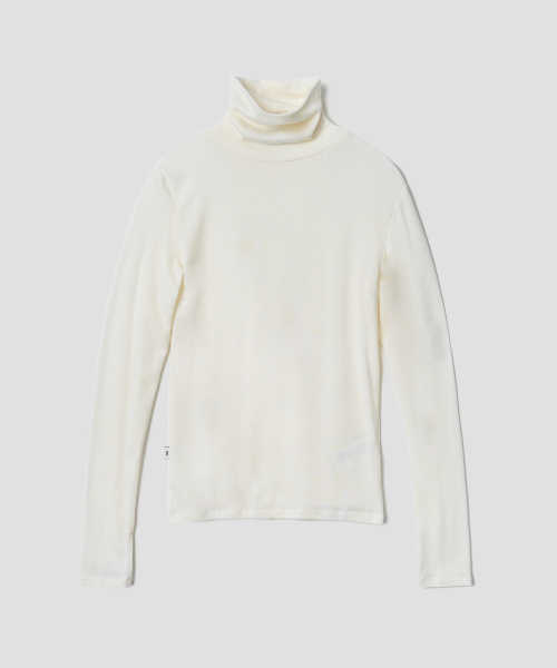 TTUDEMENT(トュードメント)の「BASIC ROLL-NECK PULLOVER_IVORY(ニット/セーター・レディース・その他・FREE)」の2枚目の写真