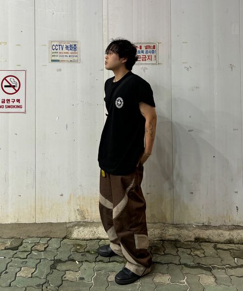 PUNCH DRUNK PARTIES(パンチドランクパーティーズ)の「Circle Logo Narrow Tee (BLACK)(Tシャツ/カットソー・レディース・ブラック・1/2/3)」の9枚目の写真