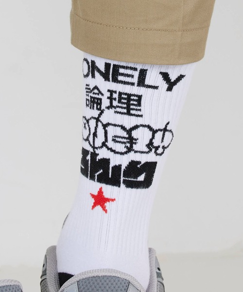 LONELY/論理(ロンリー)の「LONELY(論理)/ロンリー POP ART SOCKS バックプリント クルーソックス(ソックス/靴下・メンズ・ホワイト/ブラック・FREE)」の6枚目の写真