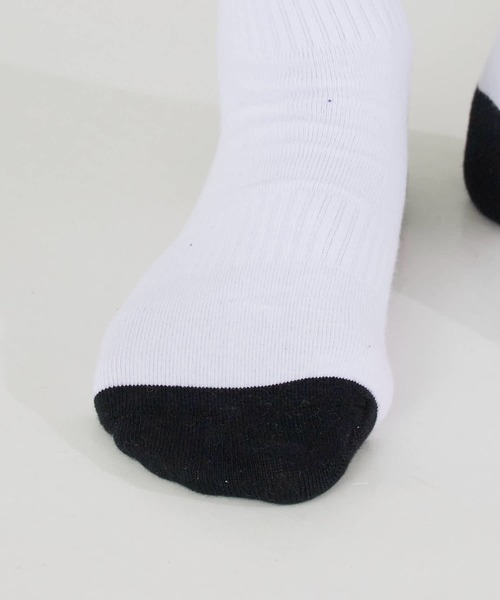 LONELY/論理(ロンリー)の「LONELY(論理)/ロンリー POP ART SOCKS バックプリント クルーソックス(ソックス/靴下・メンズ・ホワイト/ブラック・FREE)」の3枚目の写真