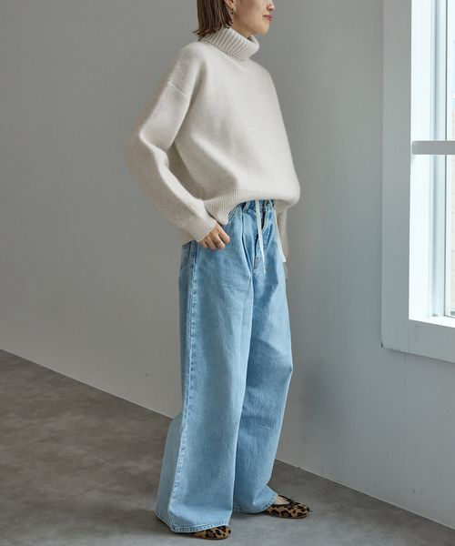 SLOBE IENA（スローブイエナ）の「《追加》ウォッシャブルファーリーダブルフェイスタートルニット（ニット/セーター・レディース・サックスブルー/アイボリー/ネイビー・FREE）」の10枚目の写真