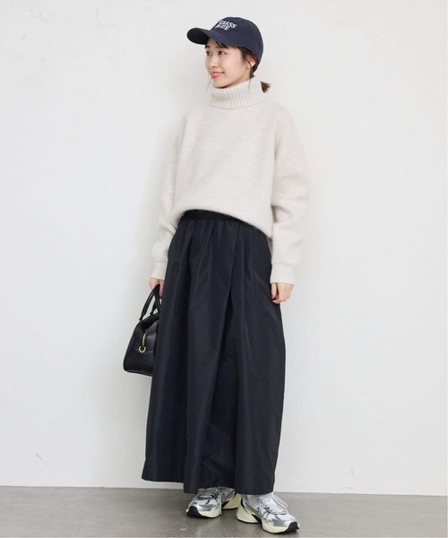 SLOBE IENA（スローブイエナ）の「《追加》ウォッシャブルファーリーダブルフェイスタートルニット（ニット/セーター・レディース・サックスブルー/アイボリー/ネイビー・FREE）」の13枚目の写真