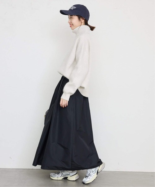 SLOBE IENA（スローブイエナ）の「《追加》ウォッシャブルファーリーダブルフェイスタートルニット（ニット/セーター・レディース・サックスブルー/アイボリー/ネイビー・FREE）」の14枚目の写真