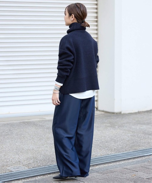 SLOBE IENA（スローブイエナ）の「《追加》ウォッシャブルファーリーダブルフェイスタートルニット（ニット/セーター・レディース・サックスブルー/アイボリー/ネイビー・FREE）」の22枚目の写真