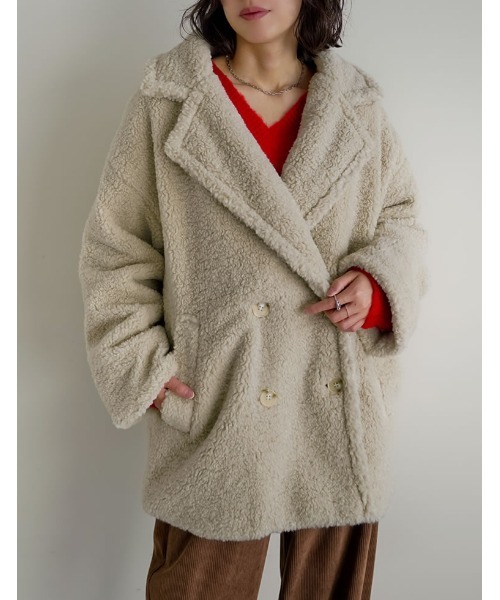 Re:EDIT（リエディ）の「[2025 WINTER PRE ORDER]オーバーサイズボアダブルミドルチェスターコート（チェスターコート・レディース・アイボリー/グレー/ブラウン/ベージュ・MEDIUM/LARGE）」の2枚目の写真