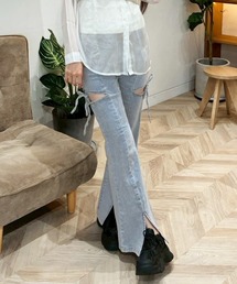 PRIVATE  BEACH（プライベートビーチ）の「サイドリボンカットアウトハイウェストスリットデニムフレアパンツ（デニムパンツ）」