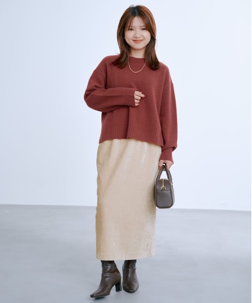 COHINA(コヒナ)の「ウールカシミヤボトルネックニット 【低身長・小柄女性】(ニット/セーター・レディース・ブルー/イエロー/ベージュ/レッド・ONE SIZE)」の9枚目の写真