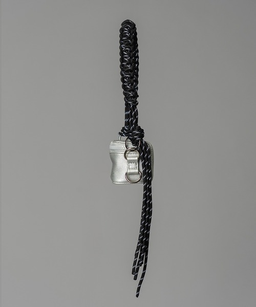 THEATRE PRODUCTS（シアタープロダクツ）の「《UNISEX》【THEATRE PRODUCTS】Collaboration With Charm Shoulder Leather Back/シアタープロダクツコラボレーションチャームレザーバック【MAISON SPECIAL/メゾンスペシャル】（エコバッグ/サブバッグ・メンズ・ブラック/シルバー・FREE）」の9枚目の写真