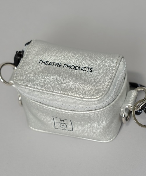 THEATRE PRODUCTS（シアタープロダクツ）の「《UNISEX》【THEATRE PRODUCTS】Collaboration With Charm Shoulder Leather Back/シアタープロダクツコラボレーションチャームレザーバック【MAISON SPECIAL/メゾンスペシャル】（エコバッグ/サブバッグ・メンズ・ブラック/シルバー・FREE）」の12枚目の写真