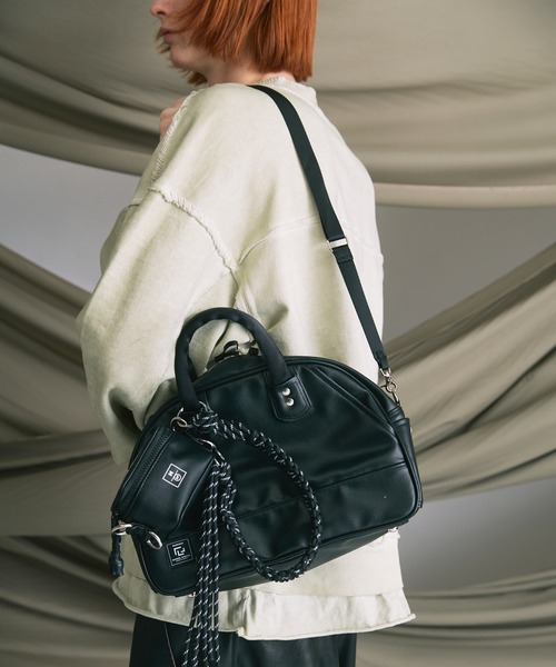 THEATRE PRODUCTS（シアタープロダクツ）の「《UNISEX》【THEATRE PRODUCTS】Collaboration With Charm Shoulder Leather Back/シアタープロダクツコラボレーションチャームレザーバック【MAISON SPECIAL/メゾンスペシャル】（エコバッグ/サブバッグ・メンズ・ブラック/シルバー・FREE）」の14枚目の写真