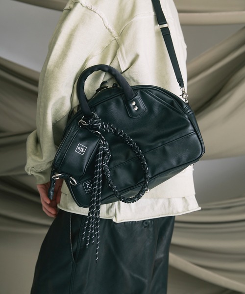 THEATRE PRODUCTS（シアタープロダクツ）の「《UNISEX》【THEATRE PRODUCTS】Collaboration With Charm Shoulder Leather Back/シアタープロダクツコラボレーションチャームレザーバック【MAISON SPECIAL/メゾンスペシャル】（エコバッグ/サブバッグ・メンズ・ブラック/シルバー・FREE）」の18枚目の写真