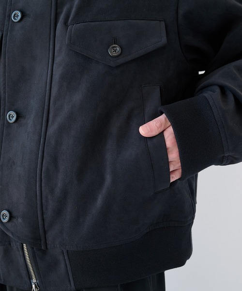 UJOH(ウジョー)の「【UJOH HOMME】別注 4 Pockets Zip-up Rib Blouson(ブルゾン・メンズ・ブラック/ブラウン/アイボリー・4/5)」の7枚目の写真