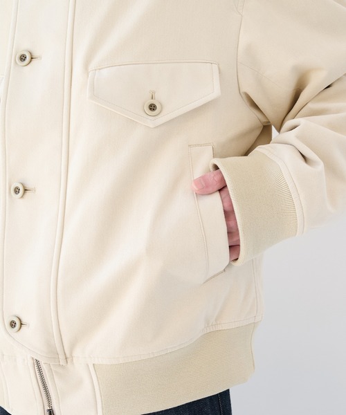 UJOH(ウジョー)の「【UJOH HOMME】別注 4 Pockets Zip-up Rib Blouson(ブルゾン・メンズ・ブラック/ブラウン/アイボリー・4/5)」の17枚目の写真