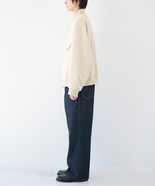 UJOH(ウジョー)の「【UJOH HOMME】別注 4 Pockets Zip-up Rib Blouson(ブルゾン・メンズ・ブラック/ブラウン/アイボリー・4/5)」の4枚目の写真