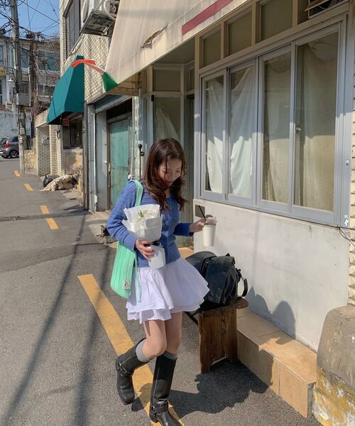 38COMEONCOMMON（38カモンコモン）の「Tiered Mini Skirts (White)（スカート・レディース・その他・FREE）」の4枚目の写真
