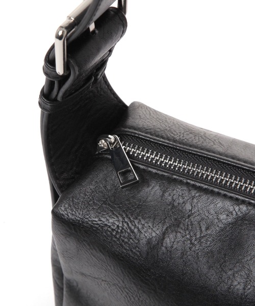 LAKOLE（ラコレ）の「フェイクレザースクエアショルダーバッグ / 633373（ショルダーバッグ・レディース・ライトブラウン/オフホワイト/ブラック・FREE）」の10枚目の写真