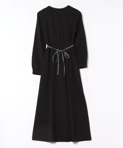 12Twelve Agenda（トゥエルブ　アジェンダ）の「配色パイピングカットソーフレアワンピース（ワンピース・レディース・ブラック/グレイッシュベージュ/ミント・M）」の4枚目の写真