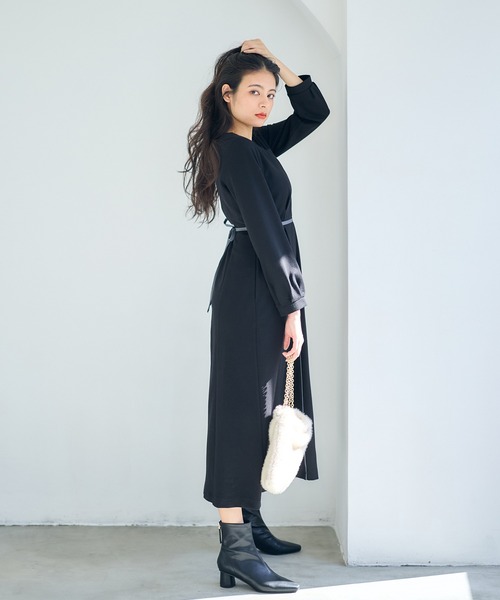 12Twelve Agenda(トゥエルブ アジェンダ)の「配色パイピングカットソーフレアワンピース(ワンピース・レディース・ブラック/グレイッシュベージュ/ミント・M)」の10枚目の写真