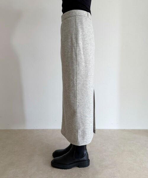 fredy emue(フレディエミュ)の「ソフトニットメルトンスカート(スカート・レディース・オフホワイト/チャコールグレー・36/38)」の13枚目の写真