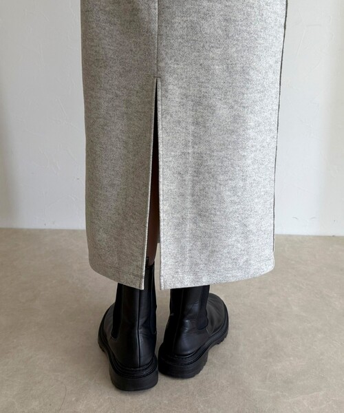 fredy emue(フレディエミュ)の「ソフトニットメルトンスカート(スカート・レディース・オフホワイト/チャコールグレー・36/38)」の15枚目の写真