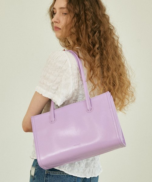 MCLANEE(マックラニー)の「チェリーショルダーバッグ(ショルダーバッグ・レディース・ベージュ/ラベンダー/アイボリー/ブラック・ONE SIZE)」の5枚目の写真