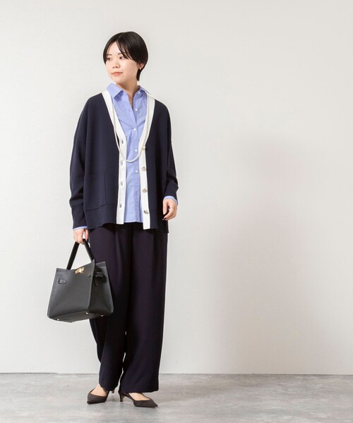 NOLLEY’S Sophi（ノーリーズソフィ）の「【一部WEB限定カラー】《手洗い可能》スムース編みVネックカーディガン（カーディガン/ボレロ・レディース・ミント/サックスブルー/ダークネイビー/クリーム・38）」の19枚目の写真