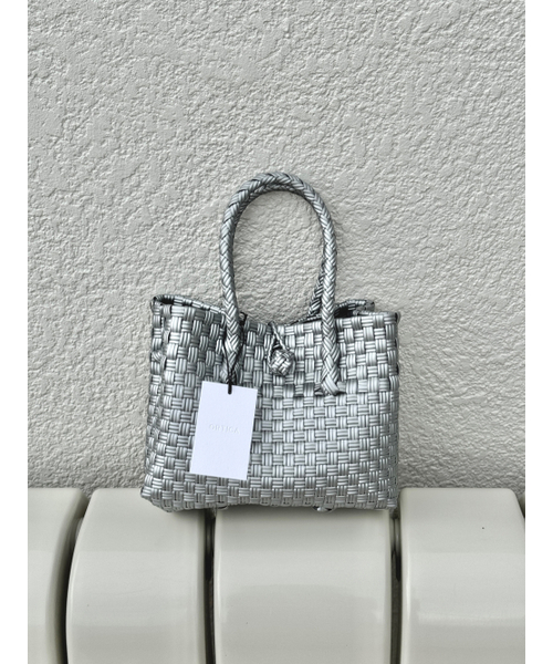 ORTICA（オルティカ）の「[Handmade] Pasar Bag -Silver Grey XS（トートバッグ・レディース・その他・FREE）」の4枚目の写真