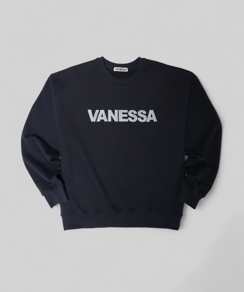 VANESSA(バネッサ)の「820g VANESSA ロゴ刺繍 スウェットシャツ_ネイビー(スウェット・メンズ・ネイビー・FREE)」の1枚目の写真