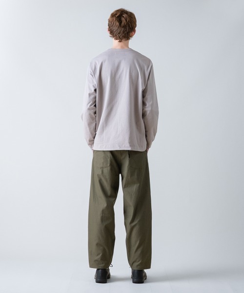 rehacer(レアセル)の「rehacer : Aged Cotton Flower Hem L/S CS / エイジド コットン フラワーヘム ロングスリーブカットソー(Tシャツ/カットソー・メンズ・ブルー/ベージュ/ブラック/ホワイト・LARGE/MEDIUM/SMALL/X-LARGE)」の7枚目の写真