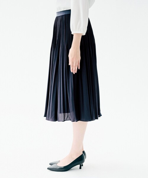 UNTITLED（アンタイトル）の「【ウエストゴム/セレモニー】デシン プリーツスカート（スカート・レディース・ネイビー/ライトベージュ・00/01/02/03/04/42/44/46/48/50）」の13枚目の写真