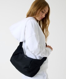 GUESS JEANS（ゲスジーンズ）の「GUESS JEANS Big Crossbody ボディバッグ ウエストポーチ （ボディバッグ/ウエストポーチ）」