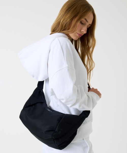 バッグ | GUESS(ゲス) JAPAN 公式オンラインストア | GUESS JAPAN