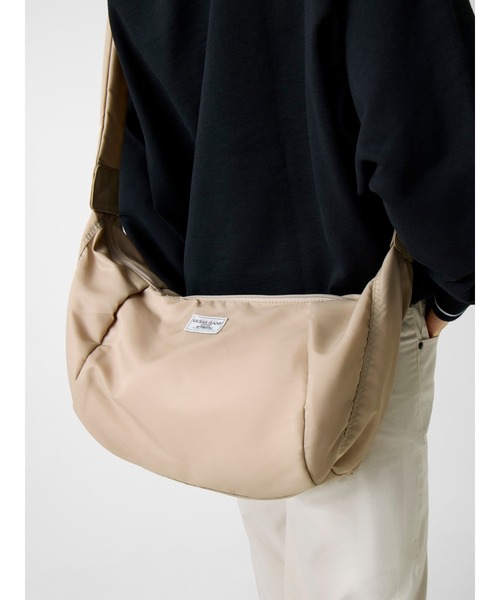 GUESS JEANS Big Crossbody ボディバッグ ウエストポーチ | GUESS(ゲス