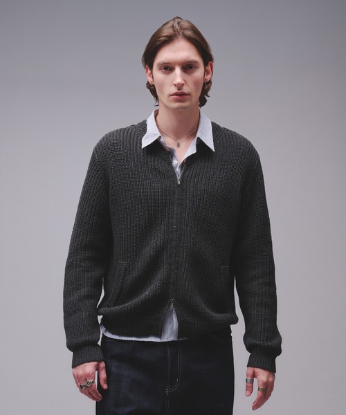 Regen Glanz(レーゲングランツ)の「crewneck knit zip jacket / クルーネックニットジップジャケット(カーディガン/ボレロ・メンズ・チャコールグレー/ワインレッド・SMALL/MEDIUM/LARGE)」の3枚目の写真