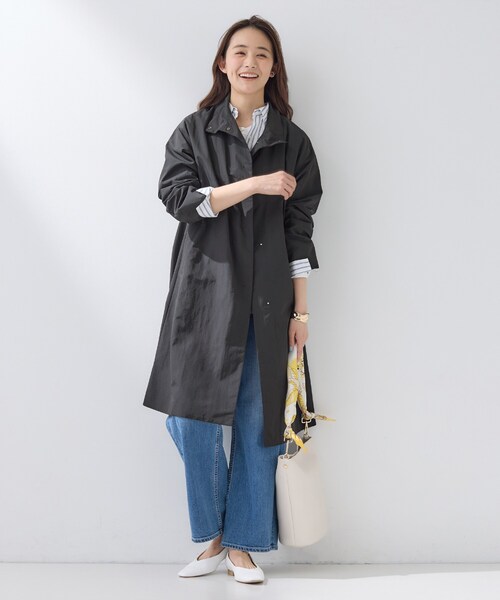 INDIVI（インディヴィ）の「【撥水／軽量】ミニマル スタンドカラーコート（その他アウター・レディース・ブラック/ベージュ/スモーキーグリーン系・40/38/36/15 /13/05/19）」の7枚目の写真