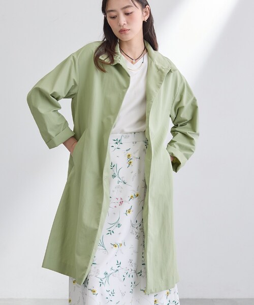 INDIVI（インディヴィ）の「【撥水／軽量】ミニマル スタンドカラーコート（その他アウター・レディース・ブラック/ベージュ/スモーキーグリーン系・40/38/36/15 /13/05/19）」の9枚目の写真