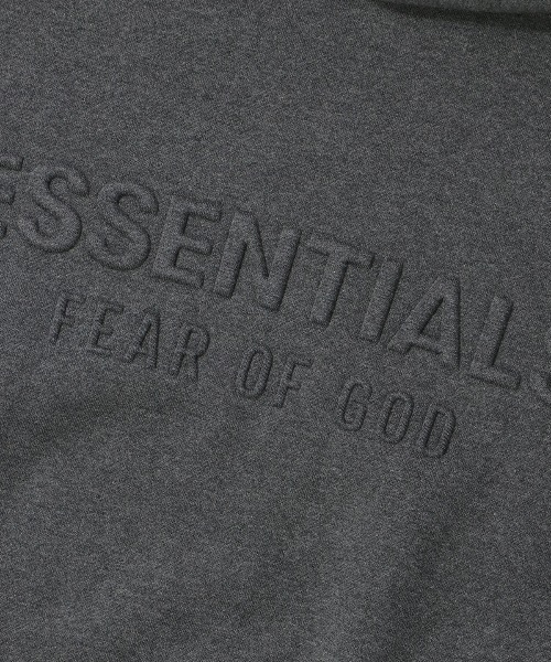 FOG ESSENTIALS(エフオージーエッセンシャルズ)の「ESSENTIALS Classic Hoodie エッセンシャルズ(パーカー・メンズ・グレー系その他・X-LARGE/LARGE/MEDIUM/SMALL)」の4枚目の写真