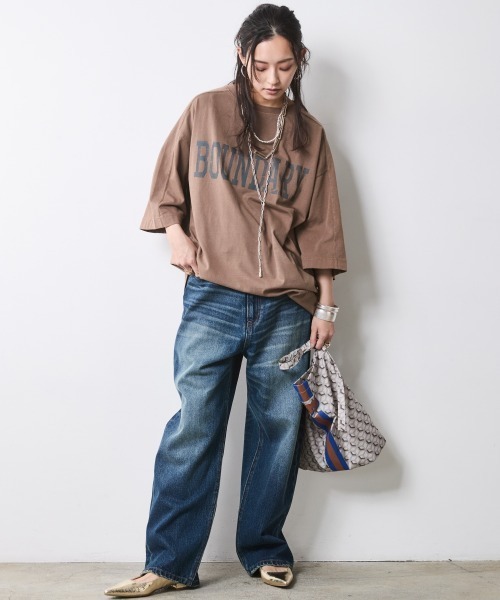 CHIC STYLE(シックスタイル)の「綿100%ロゴプリントチュニックTシャツ<大きいサイズ有>シックスタイル(その他トップス・レディース・チャコール/モカ・5L/4L/3L/LL/L/M)」の20枚目の写真