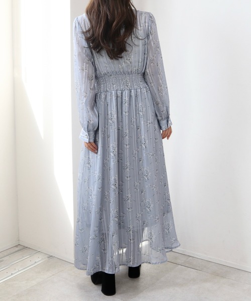 CECIL McBEE(セシルマクビー)の「胸元プリーツワンピース(ワンピース・レディース・ネイビー/ライトグレー・MEDIUM)」の6枚目の写真