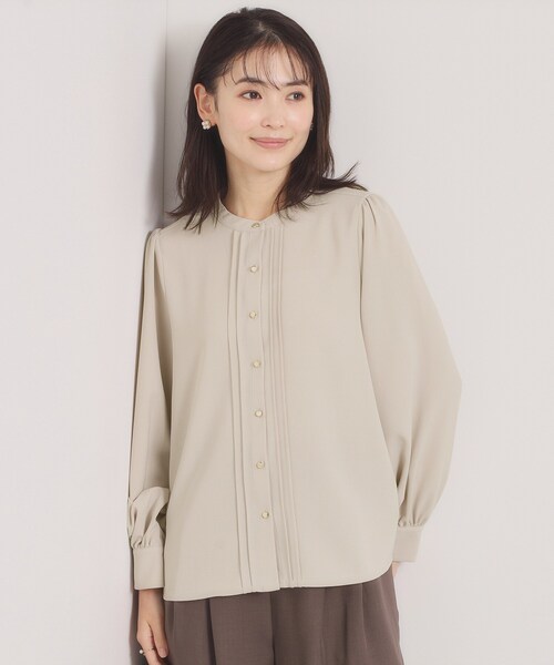 ITS'DEMO(イッツデモ)の「【入卒/手洗い可】フロントピンタックブラウス(シャツ/ブラウス・レディース・チャコールグレー/アイボリー/ナチュラル・00)」の3枚目の写真